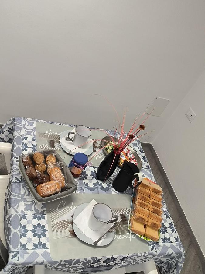 B&B Vicolo50 Салерно Экстерьер фото