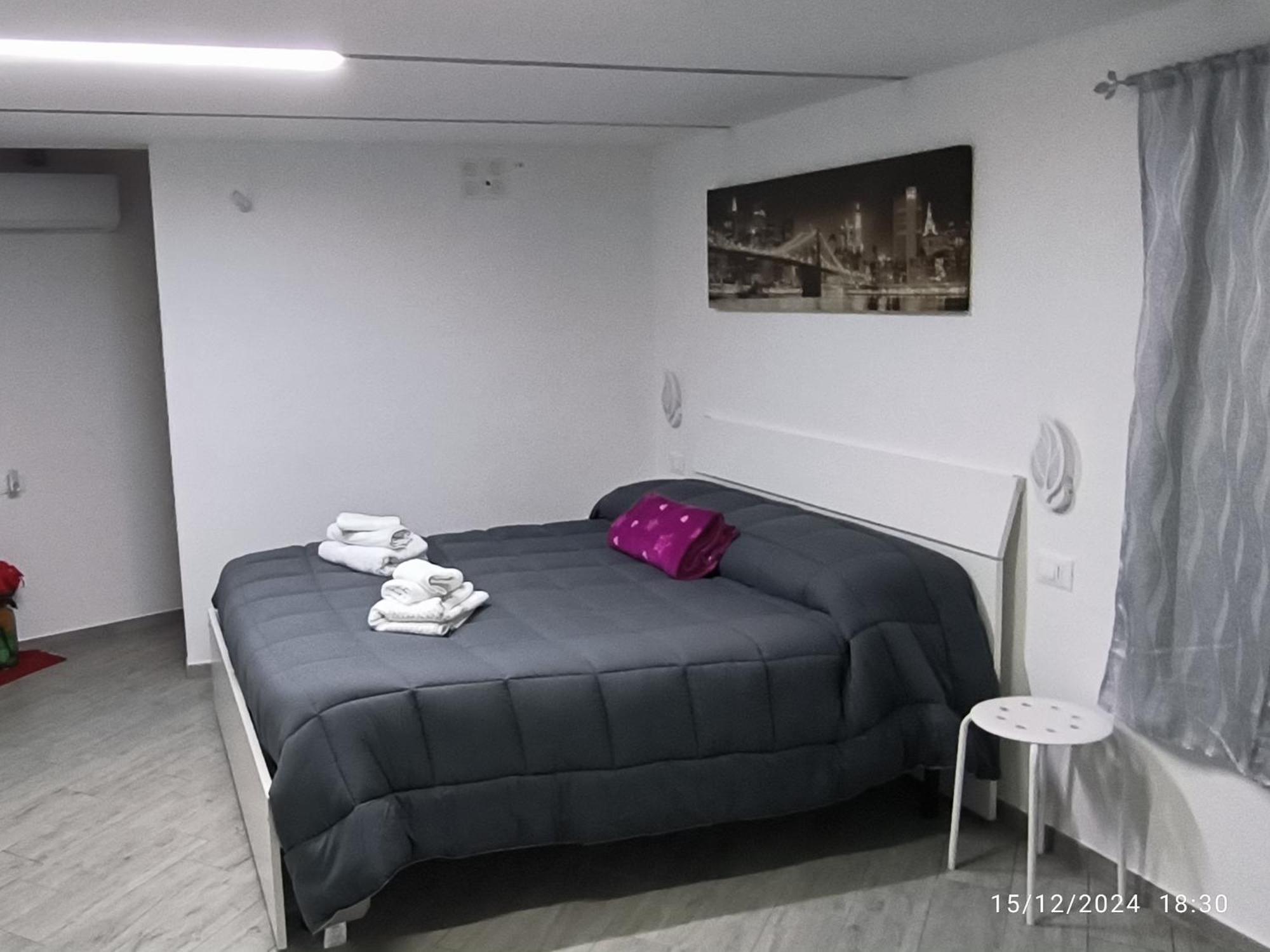 B&B Vicolo50 Салерно Экстерьер фото