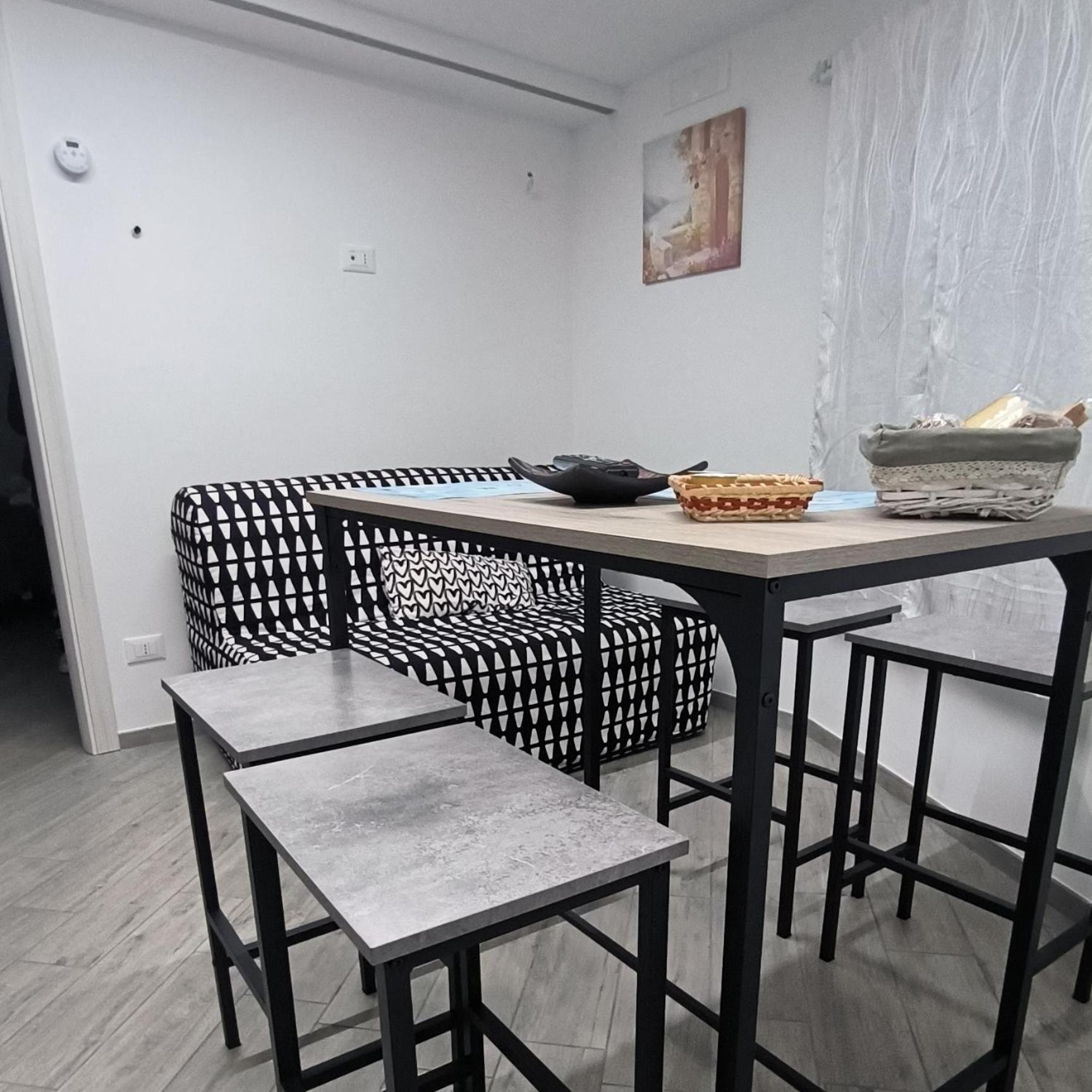 B&B Vicolo50 Салерно Экстерьер фото
